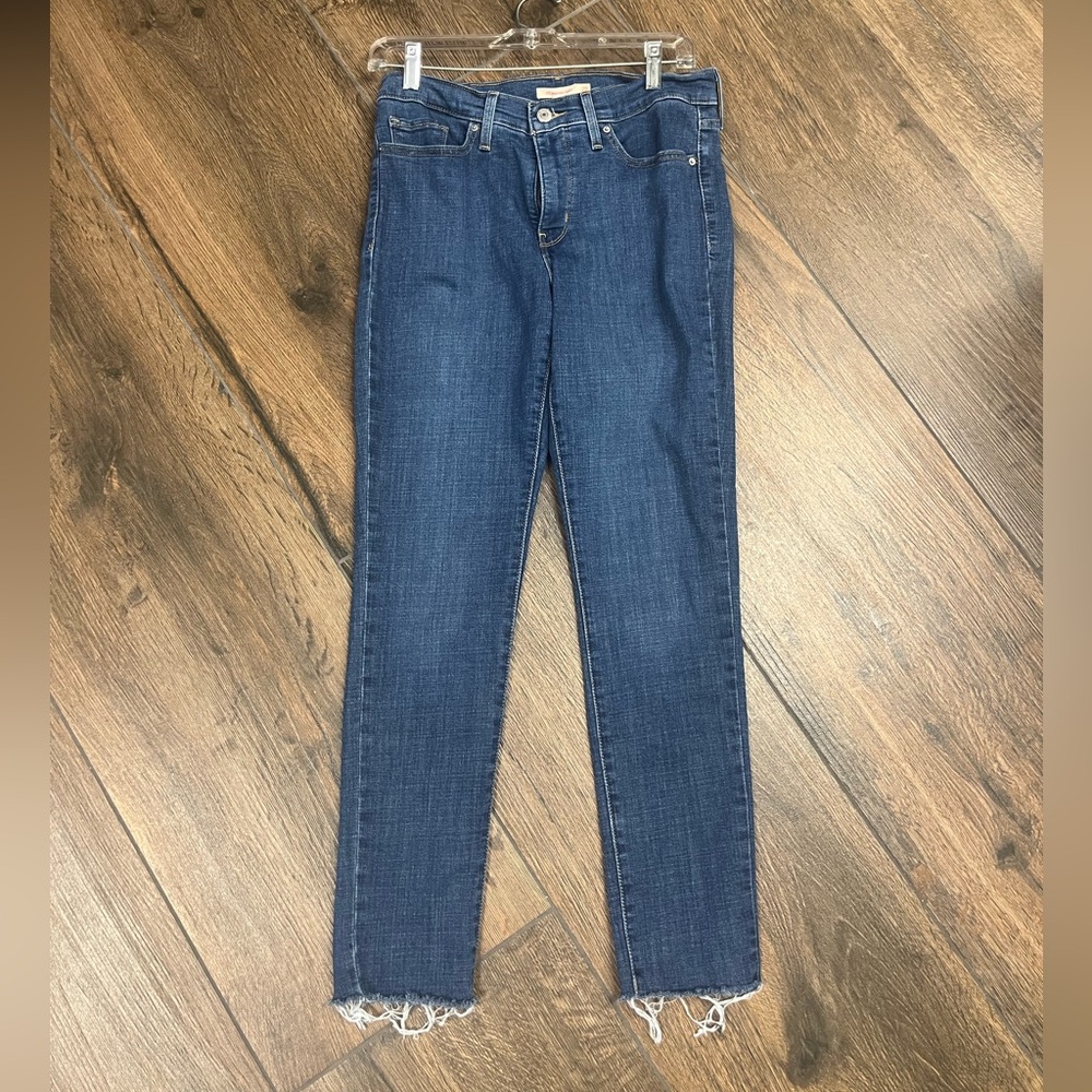 Levi 311 Shaping Skinny Jean - size 29